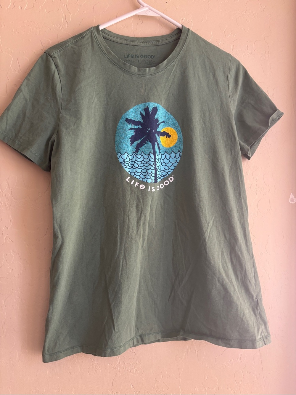 Life Is Good Olive Green Palm Sunset Graphic Tee 100% Cotton Women’s Large
